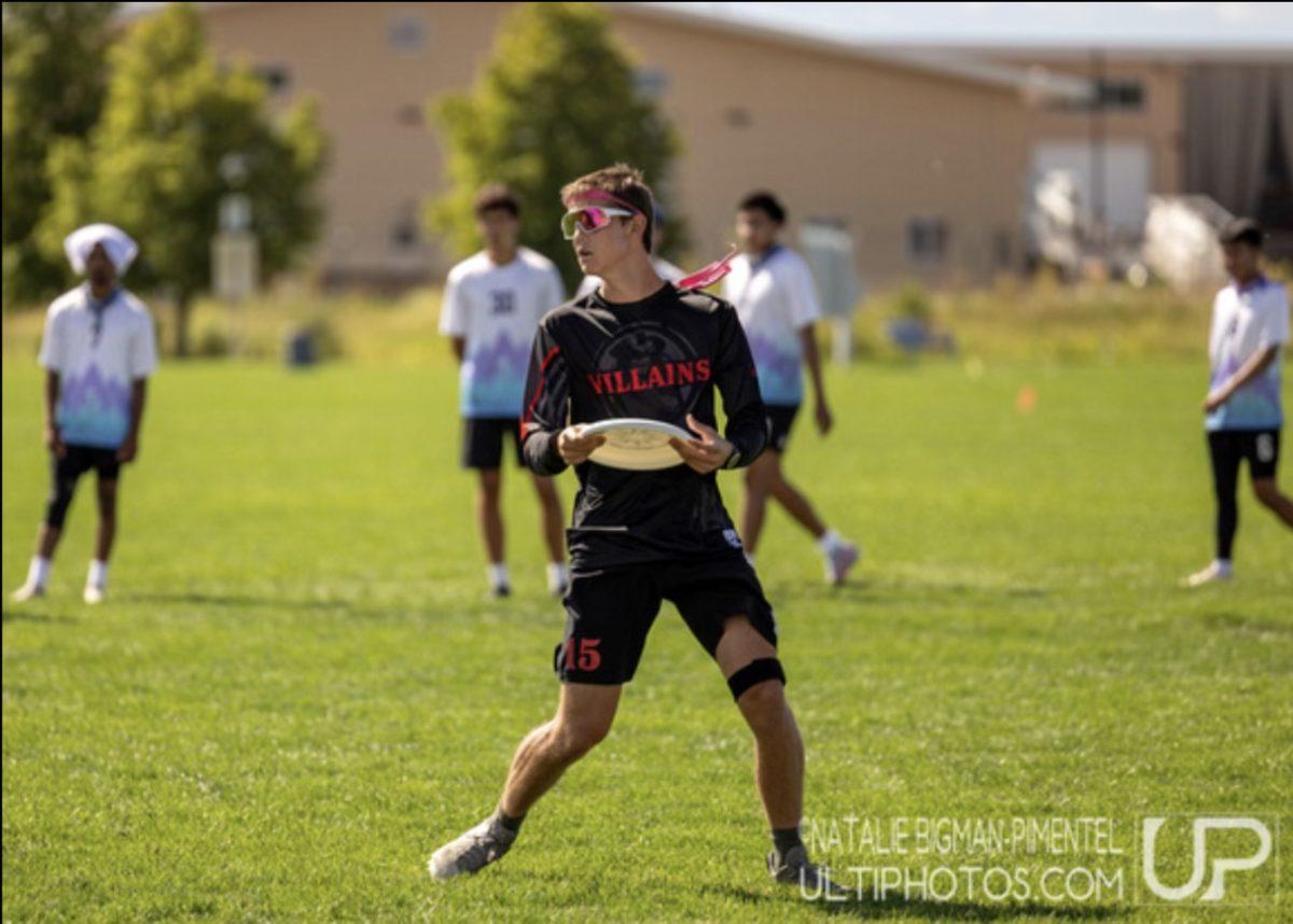 Wellons sets up a throw while playing for the Villians (via Jack Wellons).