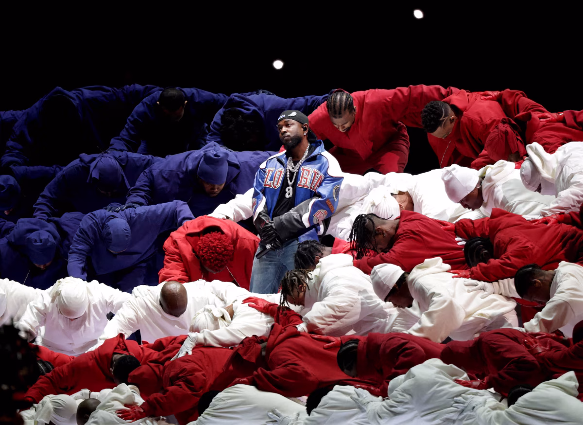 Kendrick Lamar performs during the halftime show. Photo via REUTERS/Mike Segar