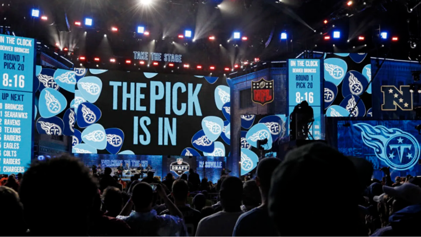 The 2022 NFL Draft in Las Vegas, showcasing the Titans have drafted their player. (photo via titansized)