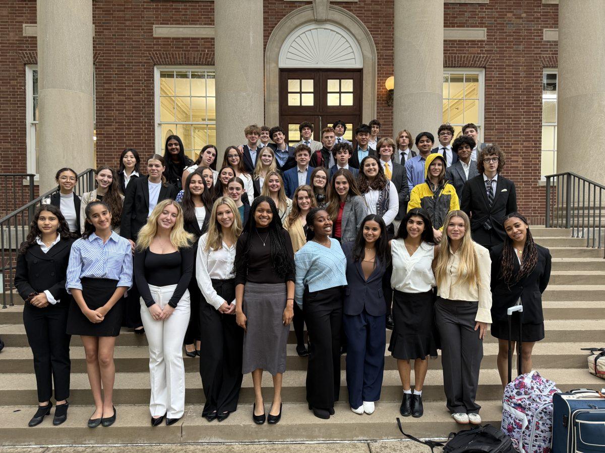 The USN YIG delegation poses for a photo before leaving Edgehill Avenue for the Capitol. 