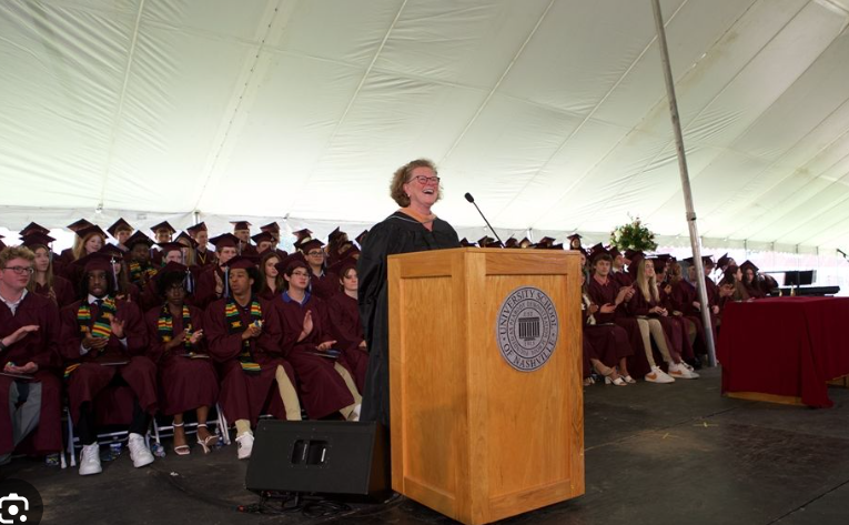 Douglas speaks at USN's  Class of 2023 graduation. (via usn.org)