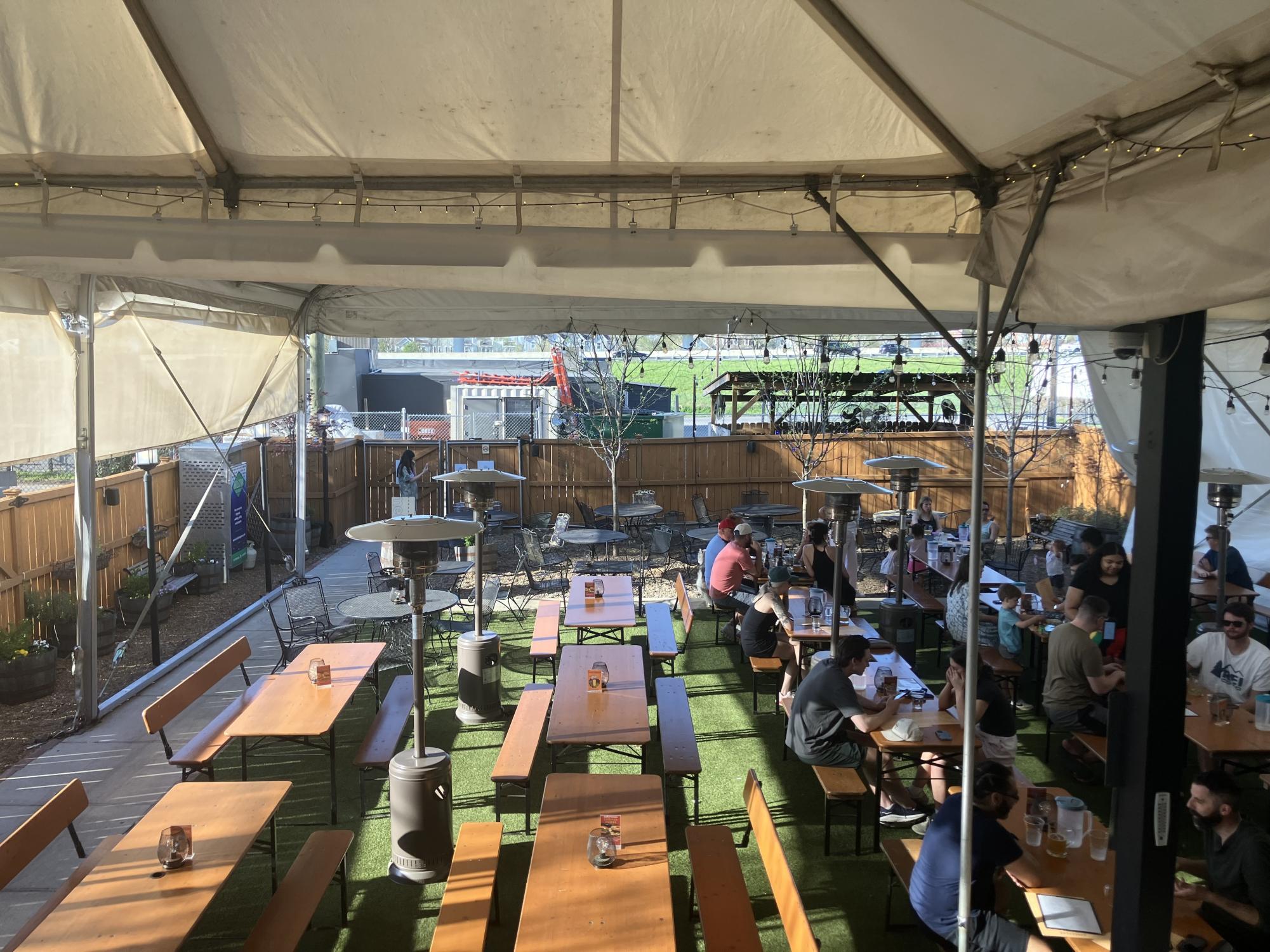 STREETCAR SUNDAYS: A lively patio with comfort food and community charm. (via the Peabody Press)